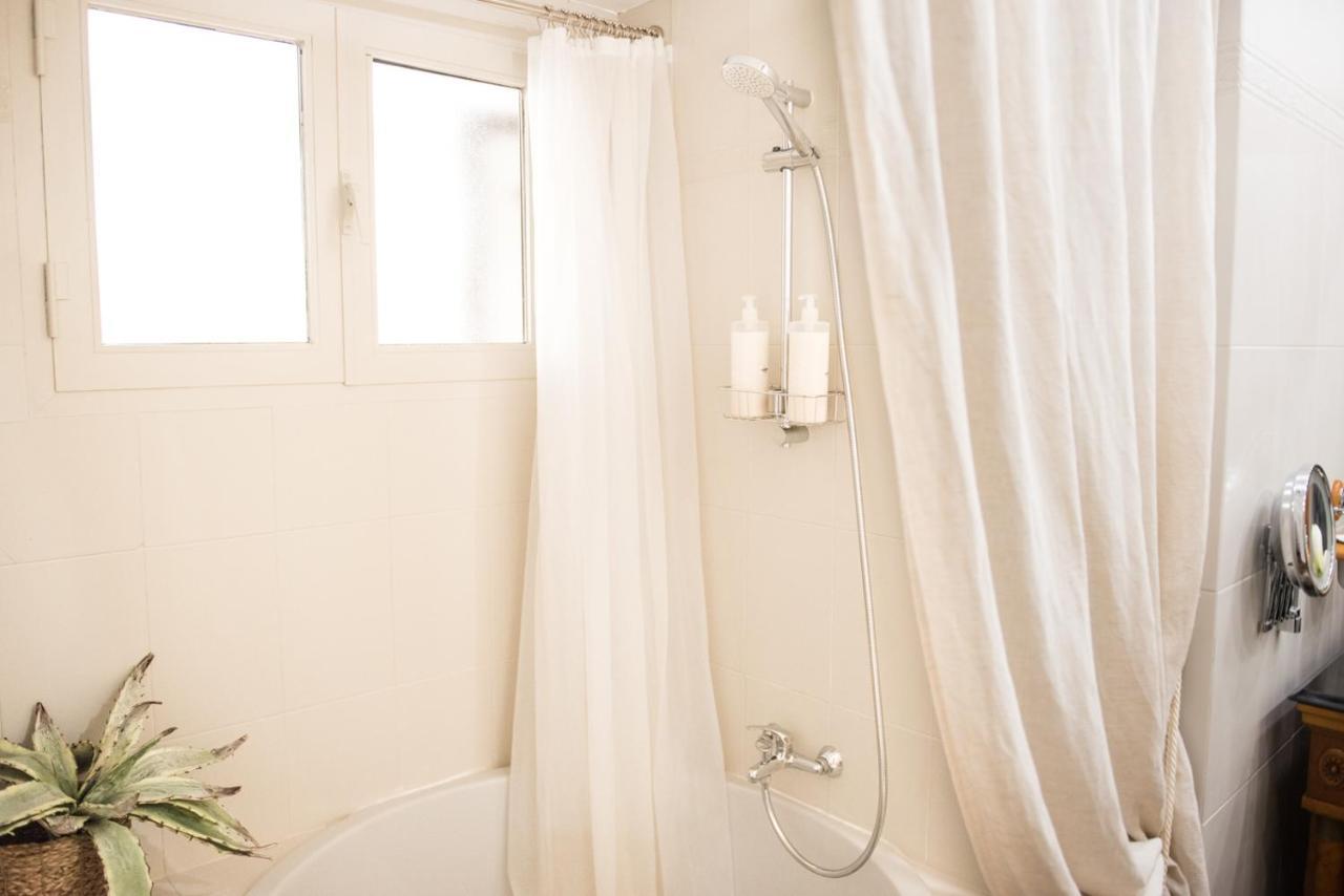 Bright Apartment In The City Center Alicante Exterior foto